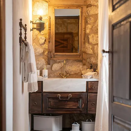 Villa 1813 Painters Stone Shelter Galaxídhion